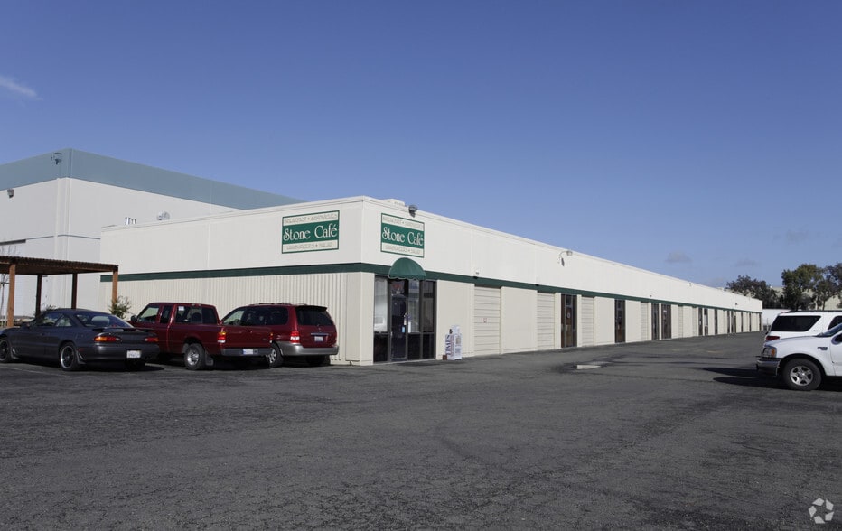 More Photos Of 685 Stone Rd, Benicia Warehouse For Lease