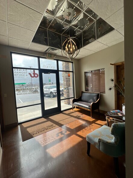 More Photos Of 655 S 4th E, Preston Fast Food For Lease