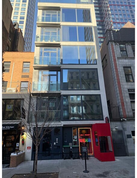 More Photos Of 245 E 53rd St, New York Apartments For Sale