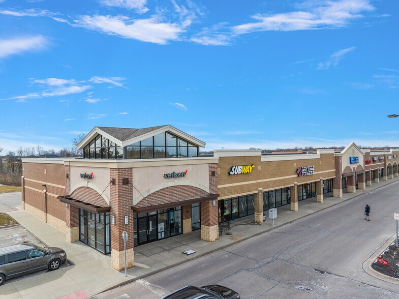 More Photos Of 16320-16700 26 Mile Rd, Macomb Supermarket For Lease