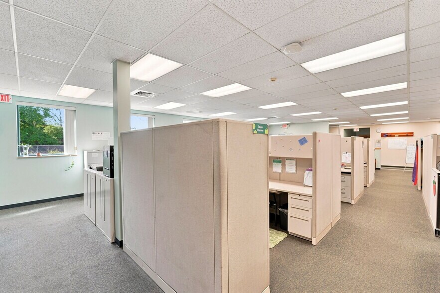 More Photos Of 91 Holt St, Buffalo Warehouse For Sale