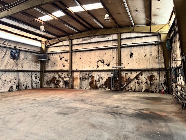 More Photos Of 637 State Rd, Cheraw Manufacturing For Sale