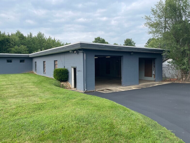 More Photos Of 10 Rhoda St, Farrell Flex For Lease