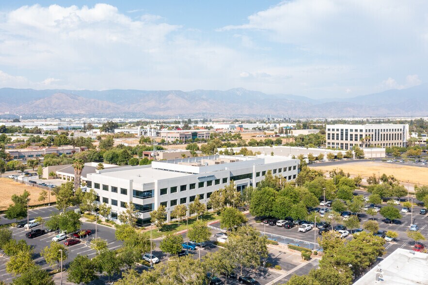 More Photos Of 650 E Hospitality Ln, San Bernardino Unknown For Lease