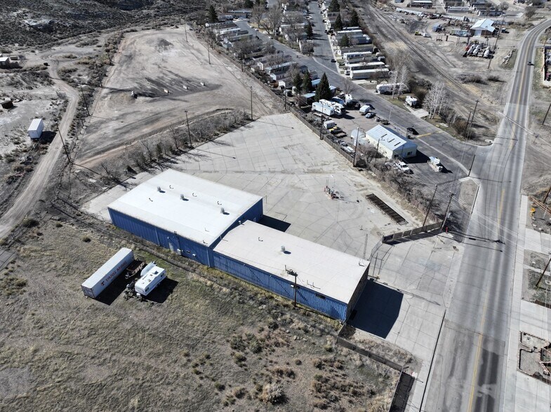 More Photos Of 1616 W 2nd St, Rock Springs Industrial For Lease