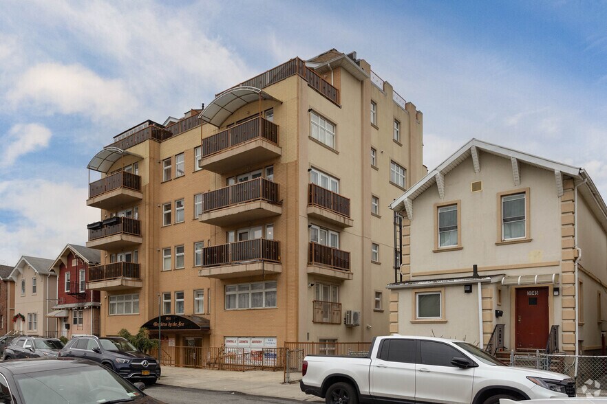 More Photos Of 3037-3041 Brighton 2nd St, Brooklyn Apartments For Sale