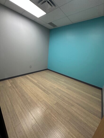More Photos Of M-59 Rd @ Clark Rd, Hartland Unknown For Lease