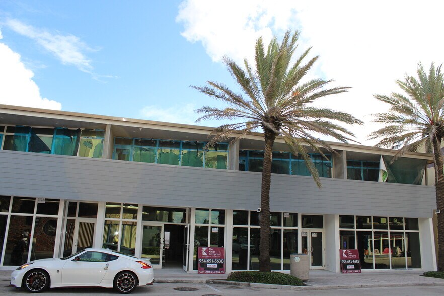 More Photos Of 3134-3150 NE 9th St, Fort Lauderdale Restaurant For Sale