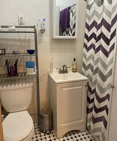 More Photos Of 239 W 20th St, New York Apartments For Sale
