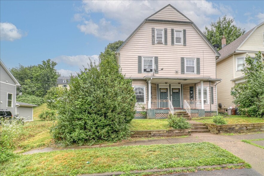Primary Photo Of 914 Madison Ave, Scranton Apartments For Sale