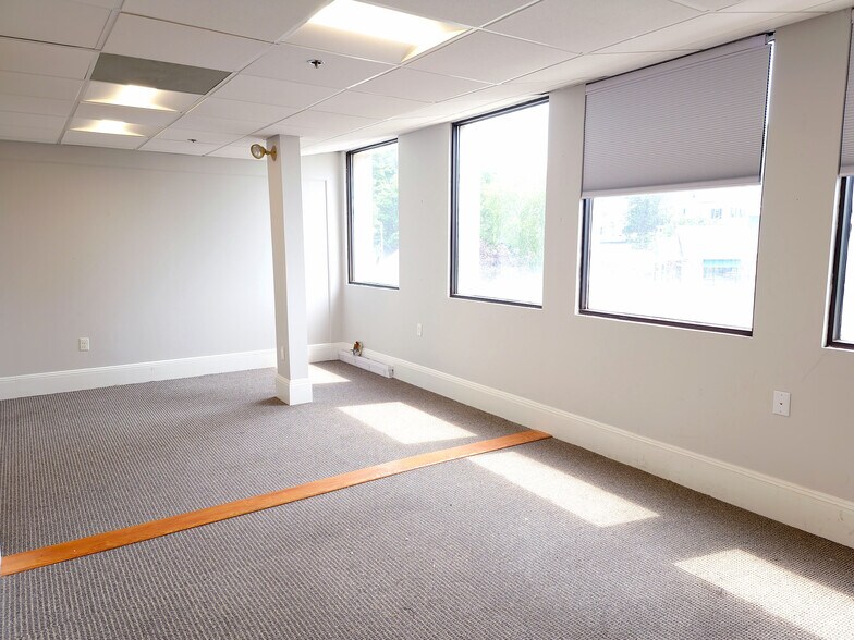 More Photos Of 32-34 Main Street Ext, Plymouth Office For Lease