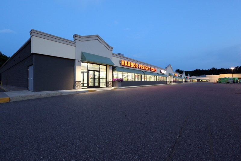 More Photos Of 1029-1101 E Grand Ave, Rothschild Department Store For Lease