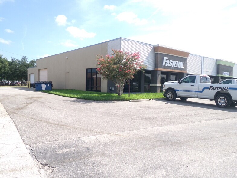 More Photos Of 904-910 Magnolia Ave, Auburndale General Retail For Lease