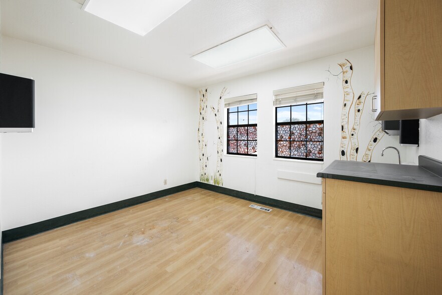 More Photos Of 5295 Sun Valley Boulevard, Sun Valley Medical For Lease