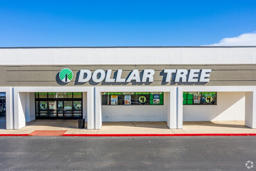 More Photos Of 13402-13486 San Pedro Ave, San Antonio Unknown For Lease