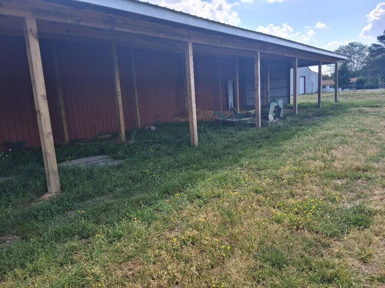 More Photos Of 21528 Edgewood Rd, Athens Land For Sale