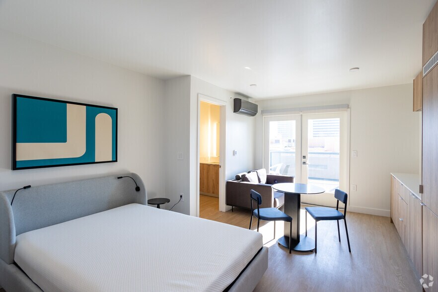 More Photos Of 1629 Veteran Ave, Los Angeles Apartments For Sale