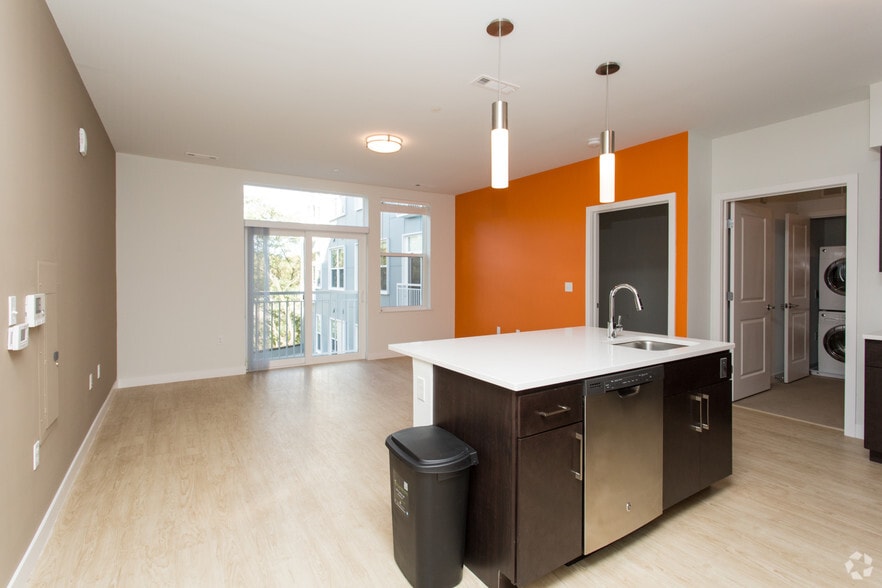 More Photos Of 3611-3615 Washington St, Jamaica Plain Apartments For Lease