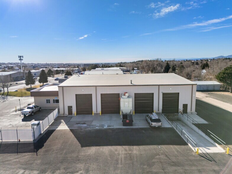 More Photos Of 2150 Victor Pl, Colorado Springs Distribution For Sale