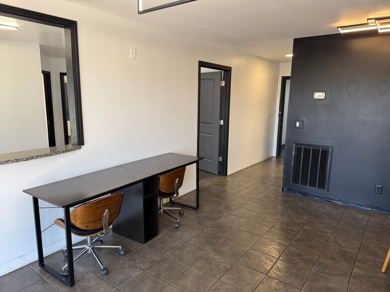 More Photos Of 2029 Brookside Ln, Kingsport Industrial For Sale