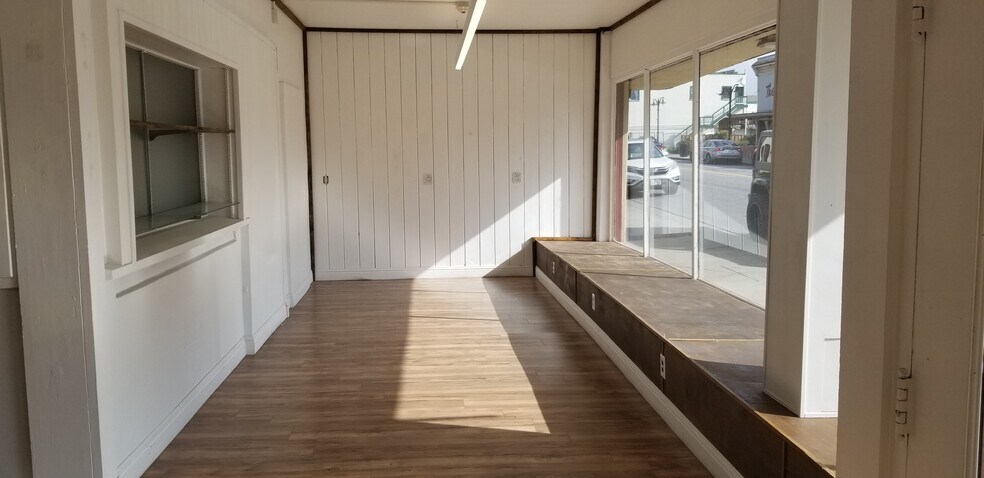 More Photos Of 37312-37316 Niles Blvd, Fremont Storefront Retail Residential For Lease