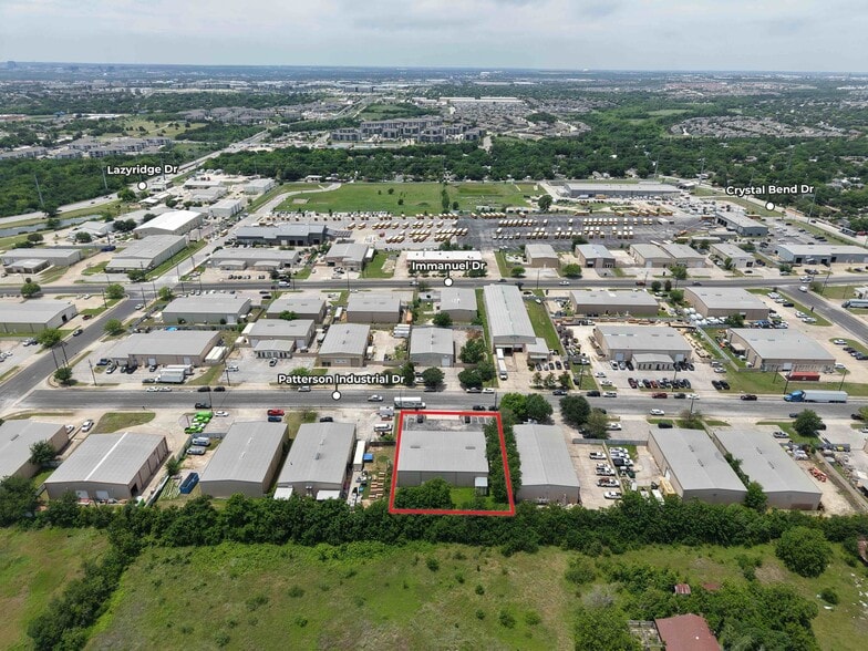 More Photos Of 2350 Patterson Industrial Dr, Pflugerville Warehouse For Lease