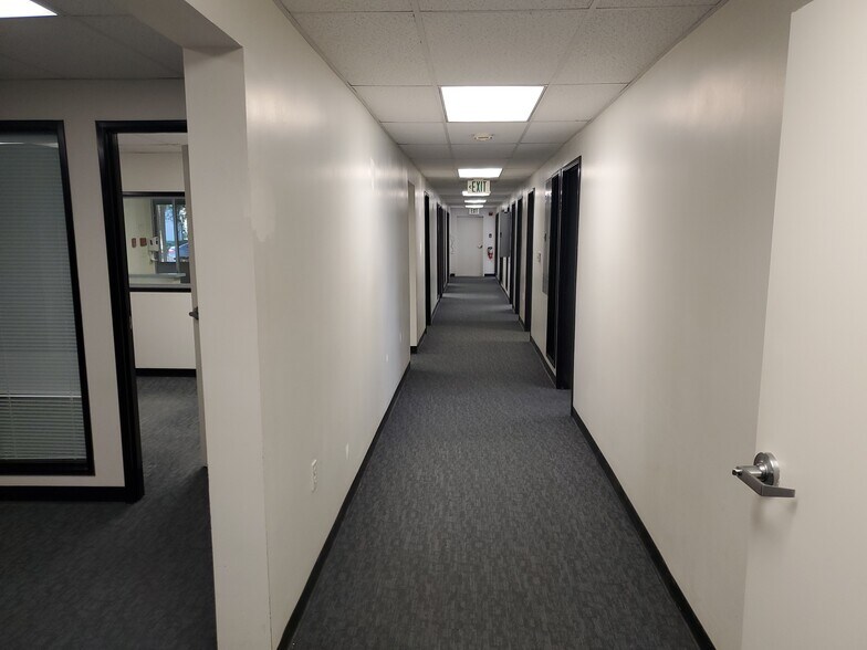 More Photos Of 1060 San Bernardino Rd, Upland Office For Sale
