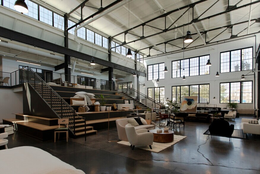 More Photos Of 1315 N North Branch St, Chicago Office For Lease