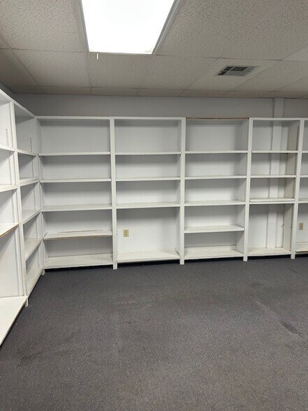 More Photos Of 1754-1774 Texas St, Natchitoches Office For Lease