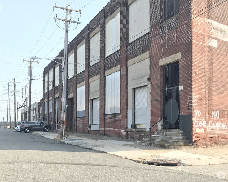 Primary Photo Of 2070-2080 Wheatsheaf Ln, Philadelphia Warehouse For Sale
