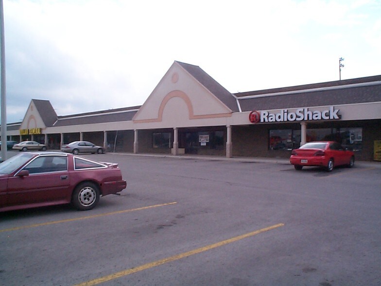 More Photos Of 960 E Columbus St, Kenton Unknown For Lease