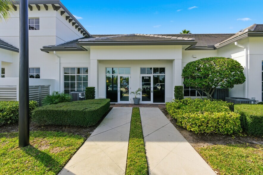 More Photos Of 3307 Northlake Blvd, Palm Beach Gardens Office For Sale