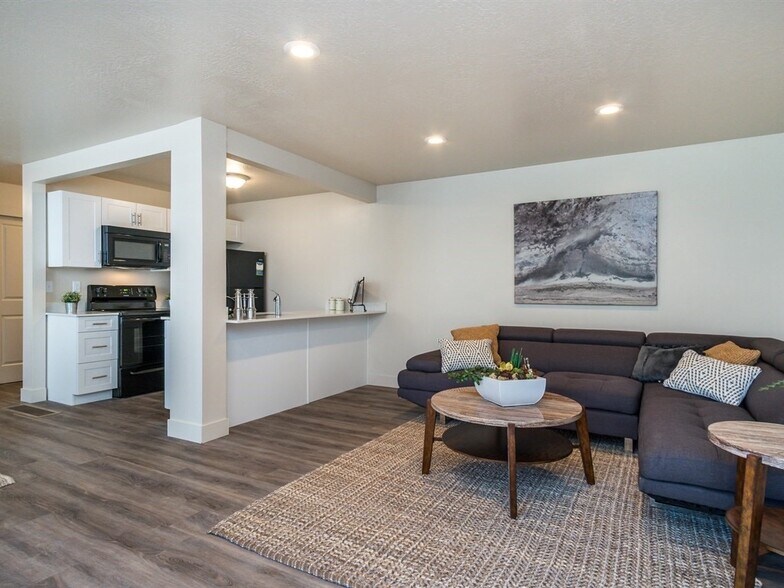 More Photos Of 3257 Harrison Blvd, Ogden Apartments For Sale