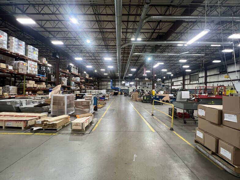 More Photos Of 4447 E Park 30 Dr, Columbia City Manufacturing For Lease