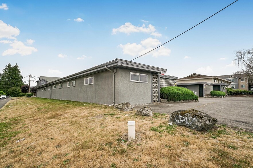 More Photos Of 7603 Pacific Ave, Tacoma Apartments For Sale