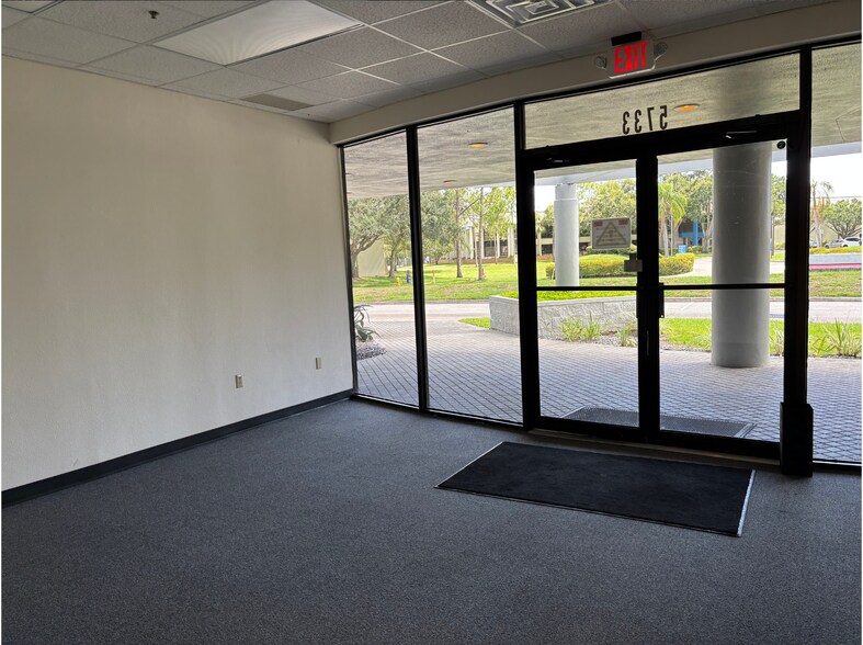 More Photos Of 5733 Myerlake Cir, Clearwater Showroom For Sale