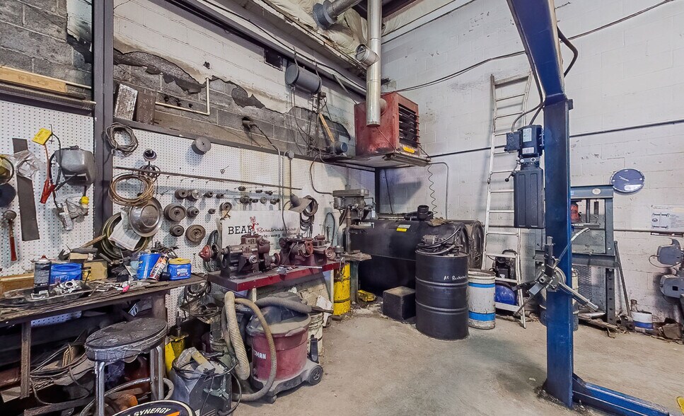 More Photos Of 765 Columbia Blvd, Bloomsburg Auto Repair For Sale