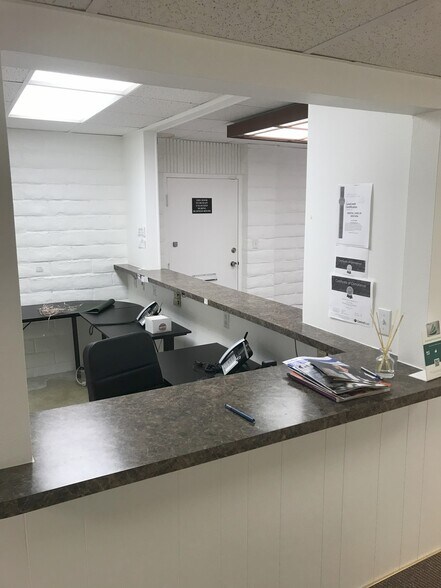 More Photos Of 178 S Victoria Ave, Ventura Medical For Lease