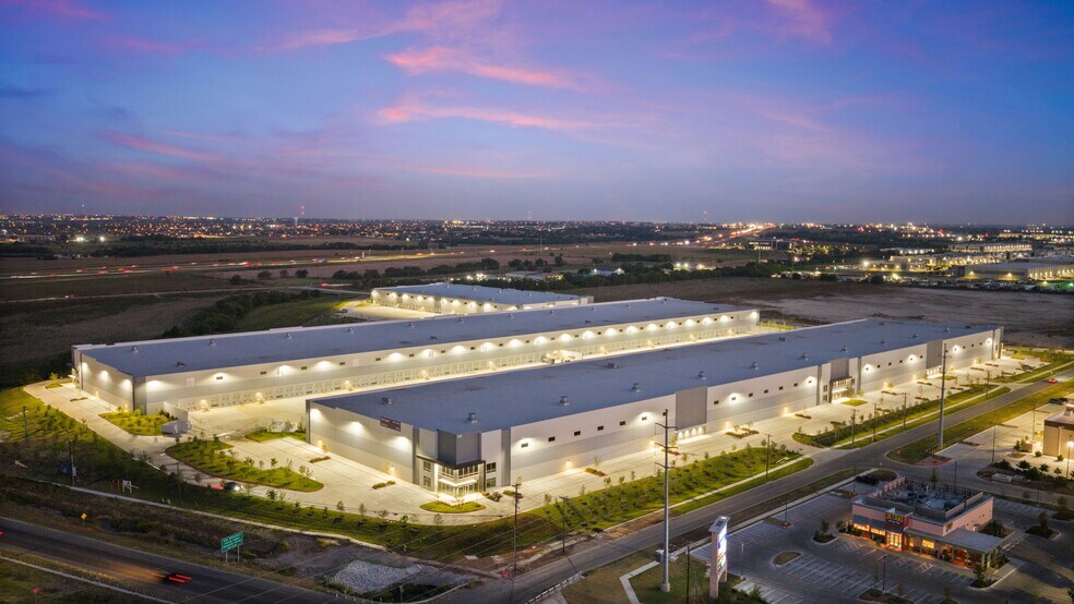 More Photos Of Hwy 130 & Hwy 79, Hutto Unknown For Lease
