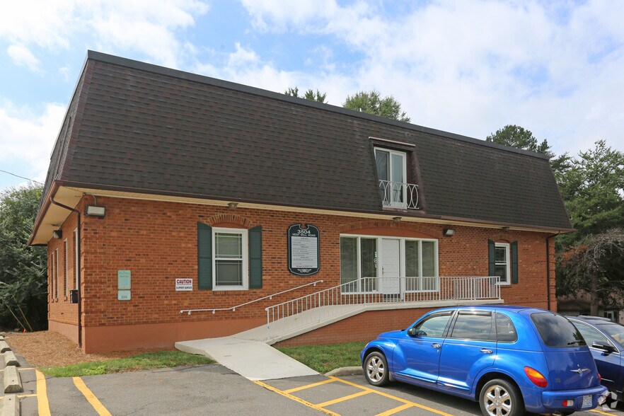 Primary Photo Of 3504 Vest Mill Rd, Winston-Salem Office Residential For Lease