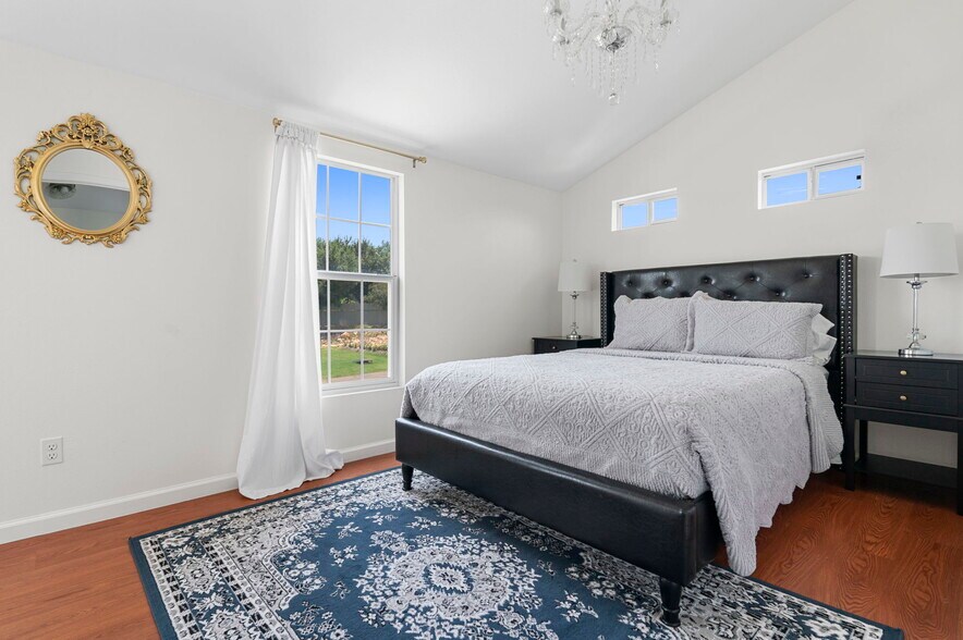 More Photos Of 1470 S Cranes Mill Rd, New Braunfels Lodge Meeting Hall For Sale