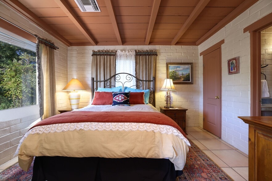 More Photos Of 1401 N Camino Cordon Rd, Tucson Apartments For Sale