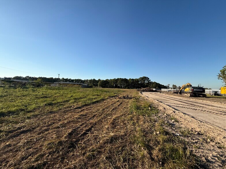 More Photos Of 11731 C E King Parkway, Houston Land For Lease