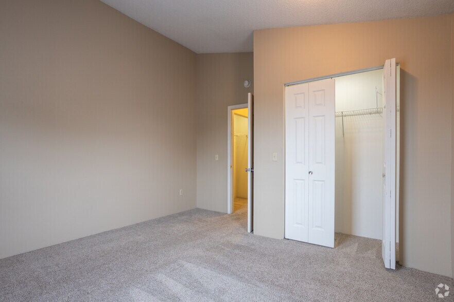 More Photos Of 4130 W Michigan Ave, Kalamazoo Multifamily For Sale