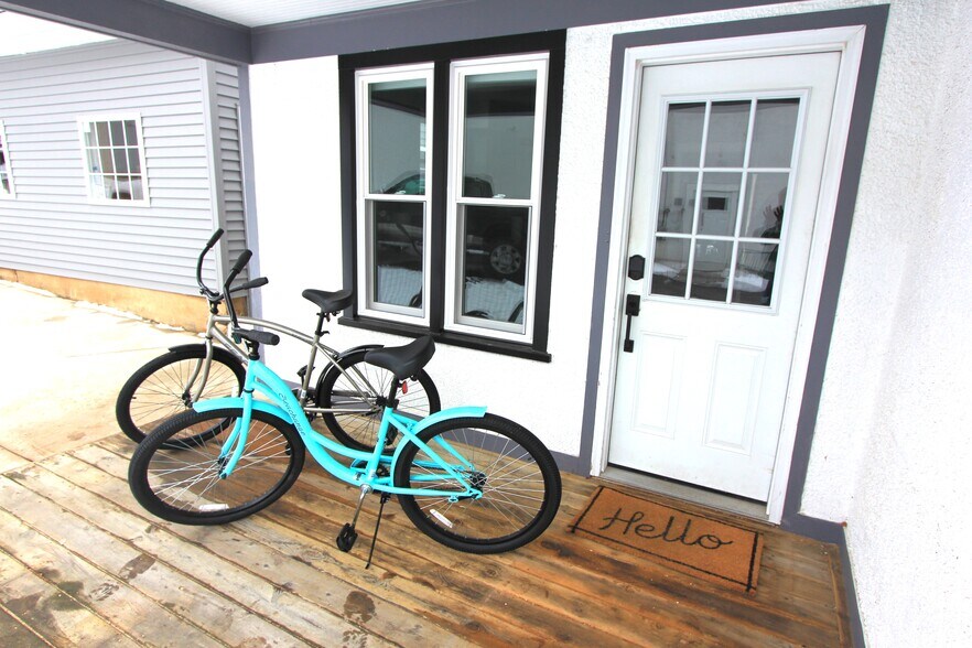 More Photos Of 2375 Maple Dr, Sister Bay Multifamily For Sale