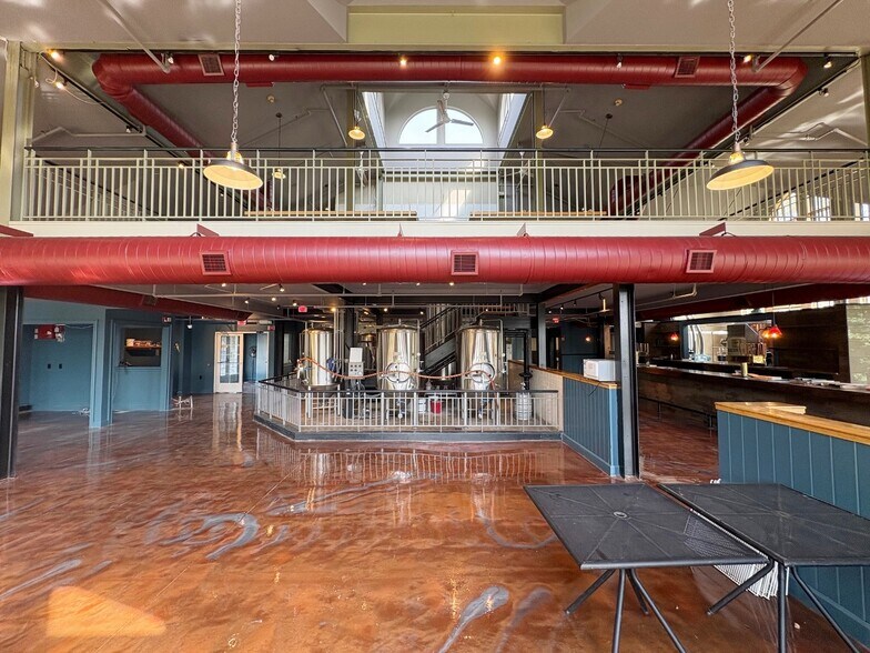 More Photos Of 3 Main St, New Paltz Restaurant For Sale