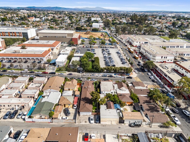 More Photos Of 549 S Mathews St, Los Angeles Apartments For Sale