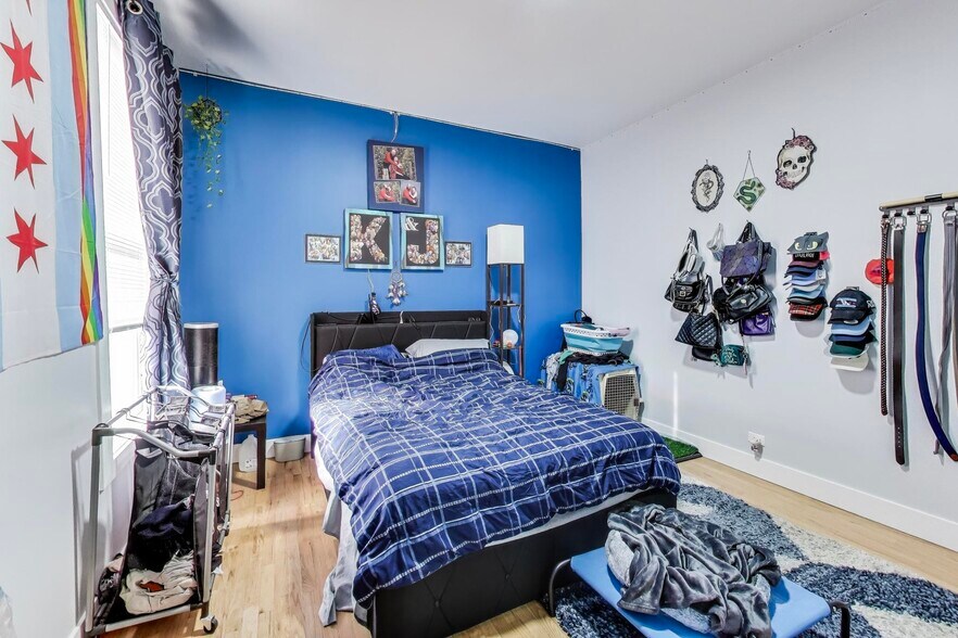 More Photos Of 932 N Richmond St, Chicago Multifamily For Sale