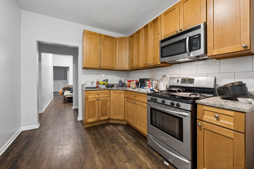 More Photos Of 1837-1839 S Karlov Ave, Chicago Apartments For Sale