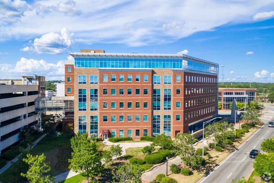 More Photos Of 300 Mulberry St, Macon-Bibb Office For Lease